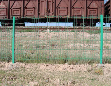 铁路护栏网